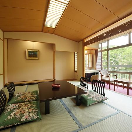 Iizaka Hotel Juraku Fukushima  Esterno foto