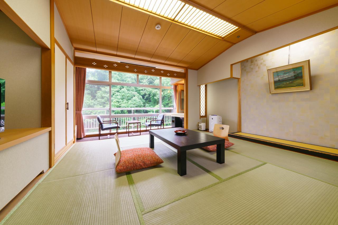 Iizaka Hotel Juraku Fukushima  Esterno foto